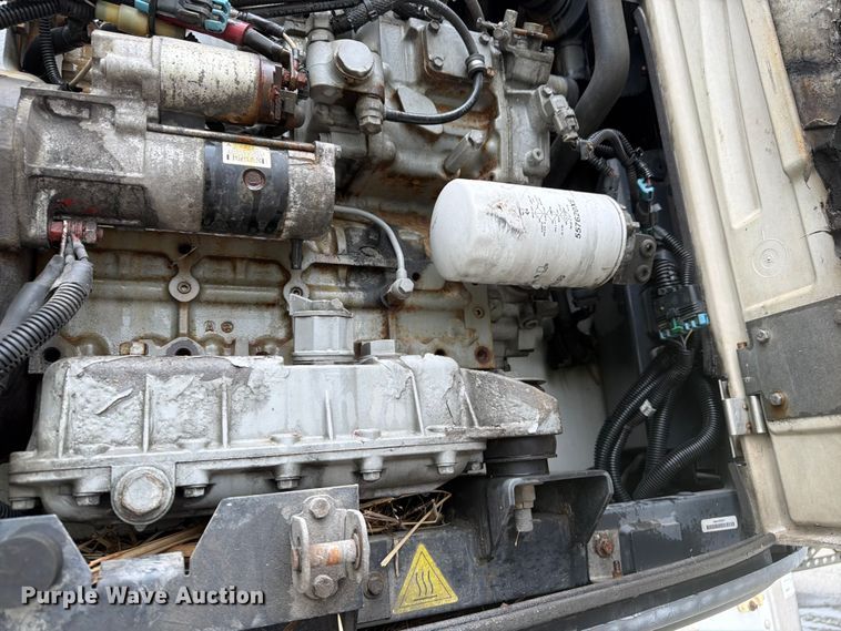 image for item EW2075 2011 CIMC 531SRB05 refrigerated van trailer