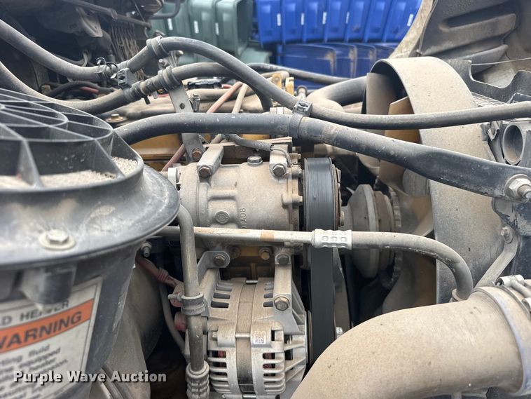image for item FB7449 2005 Freightliner Business Class M2 refuse truck