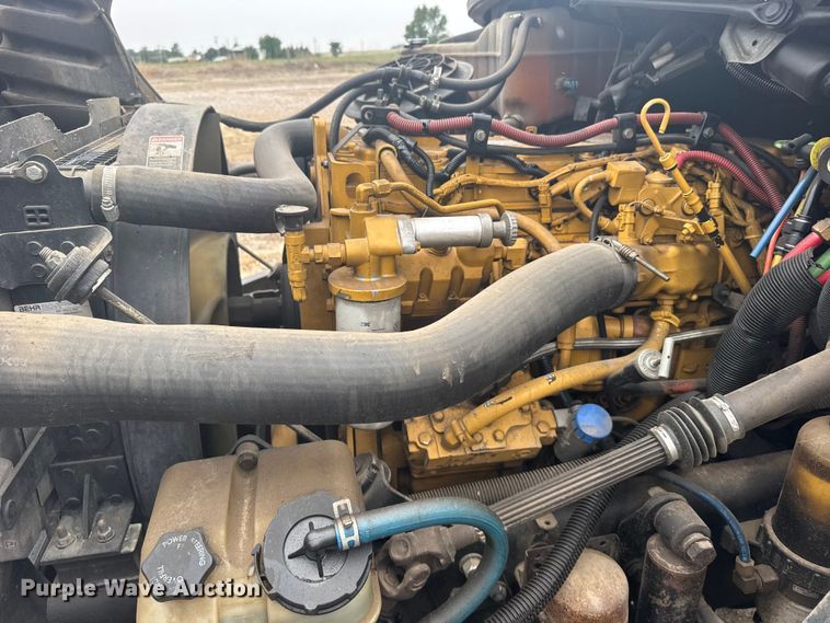 image for item FB7450 2005 Freightliner M2 truck cab and chassis