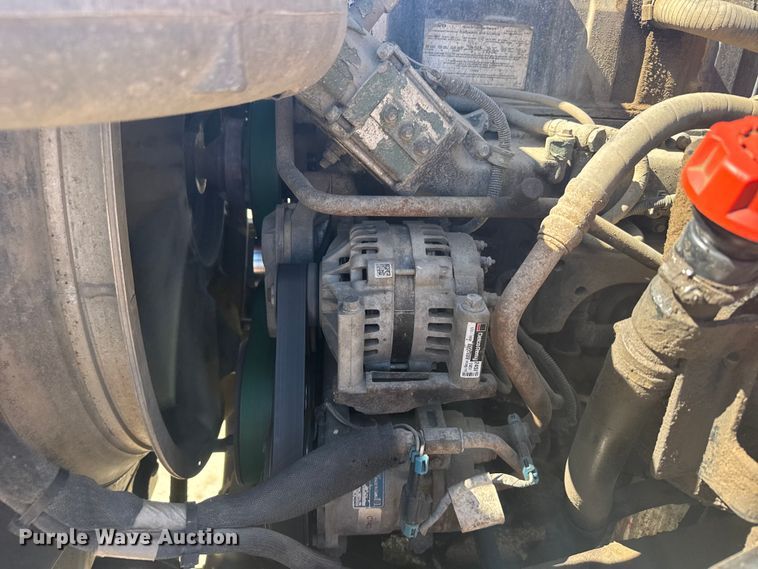 image for item FB7451 2006 Volvo  VHD roll-off container truck