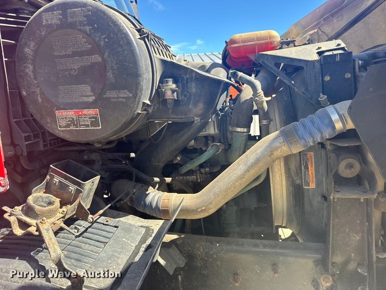image for item FB7451 2006 Volvo  VHD roll-off container truck