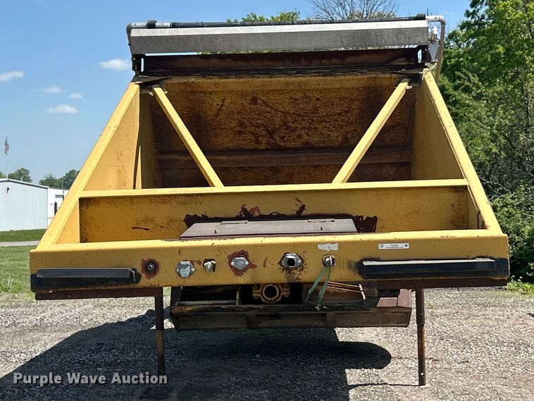 image for item FC2530 1992 Load King 1827-X bottom dump trailer