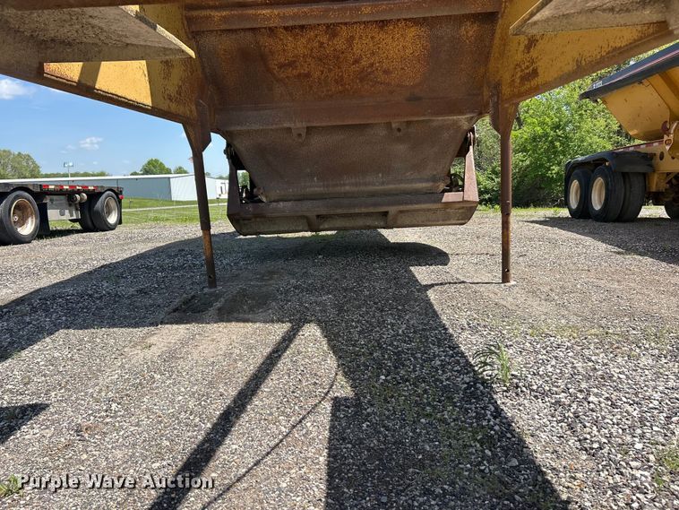 image for item FC2530 1992 Load King 1827-X bottom dump trailer