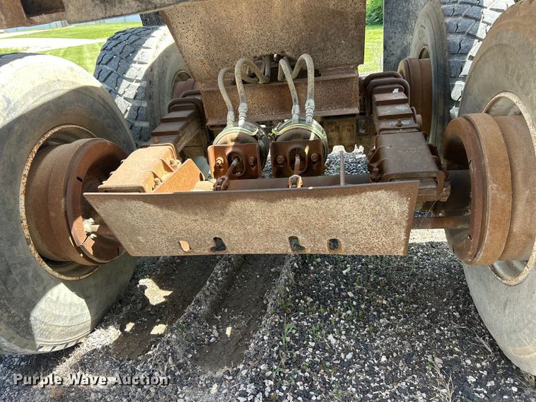 image for item FC2530 1992 Load King 1827-X bottom dump trailer
