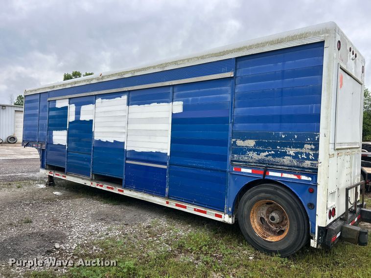 image for item FC2561 1999 Hackney & Sons, Inc. delivery trailer