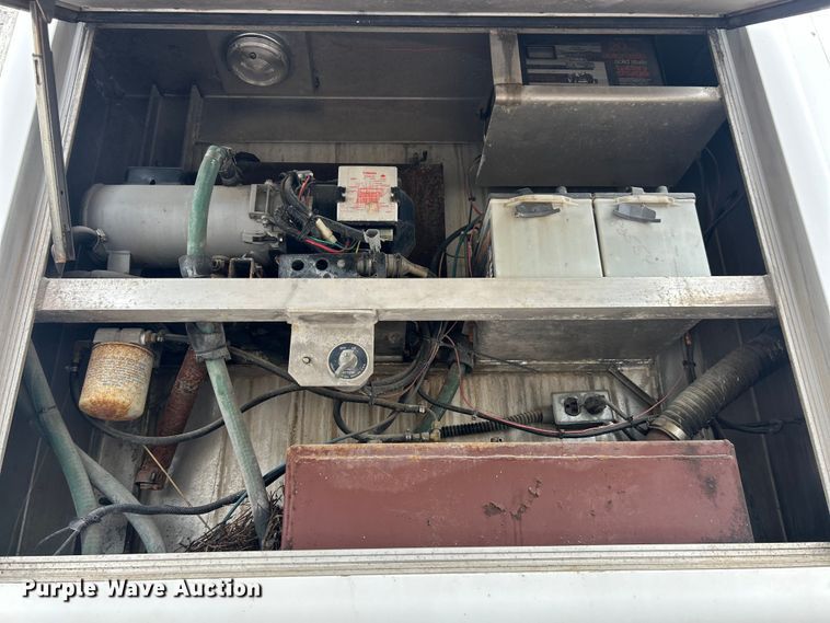 image for item FC2561 1999 Hackney & Sons, Inc. delivery trailer