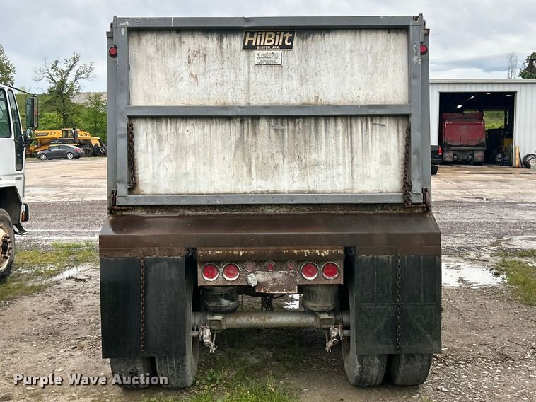 image for item FC2563 2005 Hilbilt 2426FLXPA end dump trailer