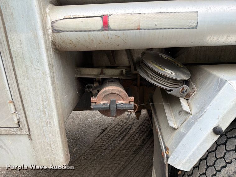 image for item FC3100 2006 International 7500 fuel truck