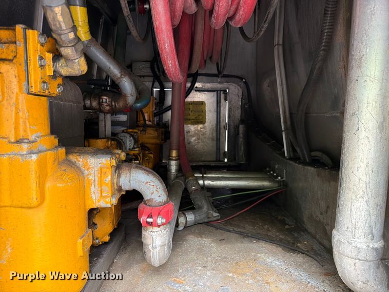 image for item FC3100 2006 International 7500 fuel truck