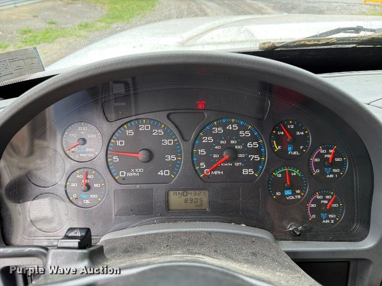 image for item FC3100 2006 International 7500 fuel truck