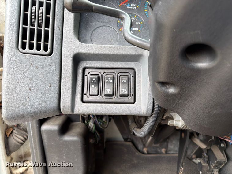 image for item FC3100 2006 International 7500 fuel truck