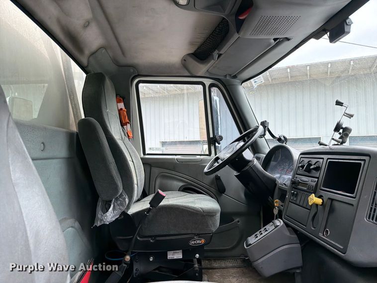 image for item FC3100 2006 International 7500 fuel truck