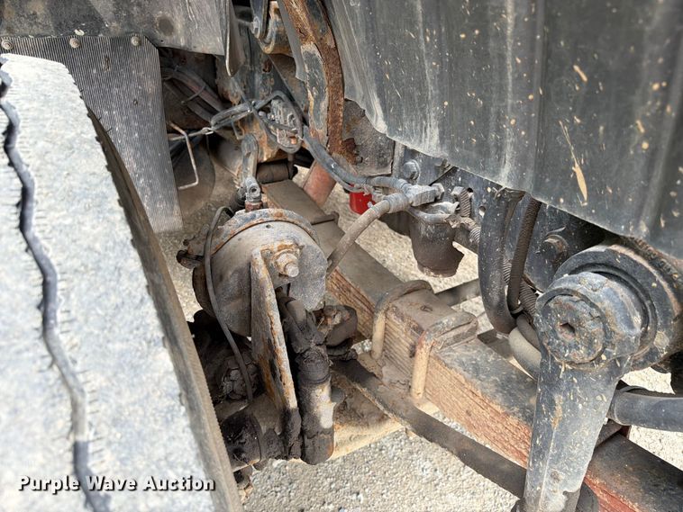 image for item FC3100 2006 International 7500 fuel truck