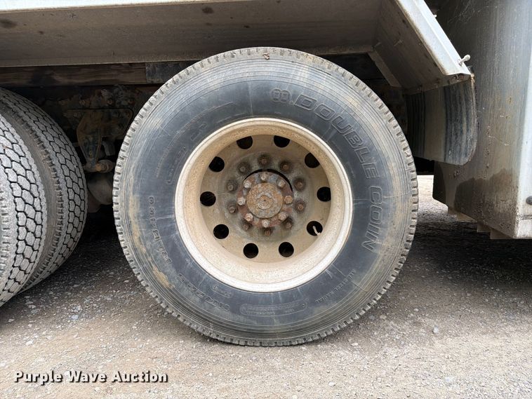 image for item FC3100 2006 International 7500 fuel truck