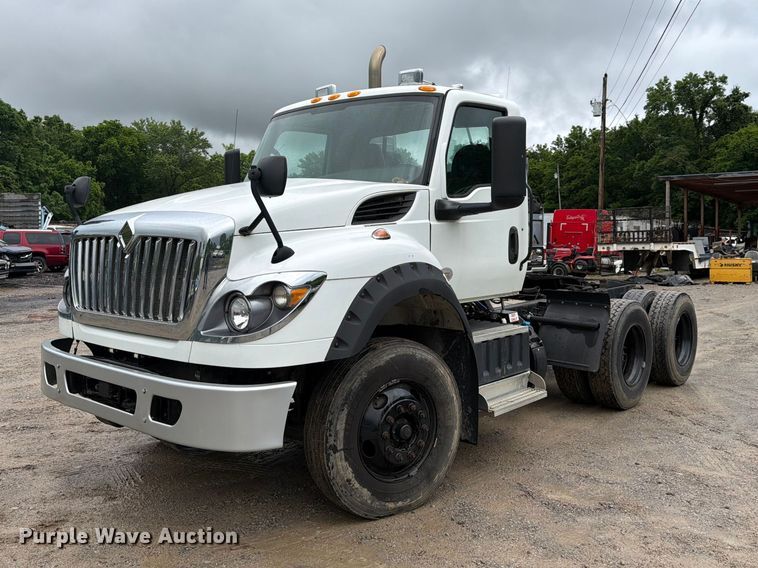 image for item FC3102 2020 International HV613 semi truck