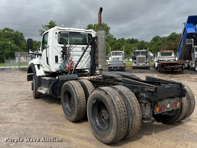 image for item FC3102 2020 International HV613 semi truck
