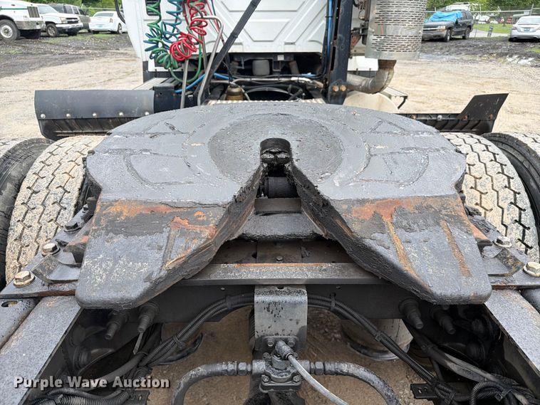 image for item FC3102 2020 International HV613 semi truck