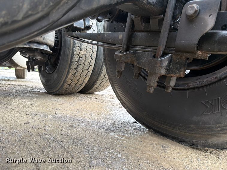 image for item FC3102 2020 International HV613 semi truck
