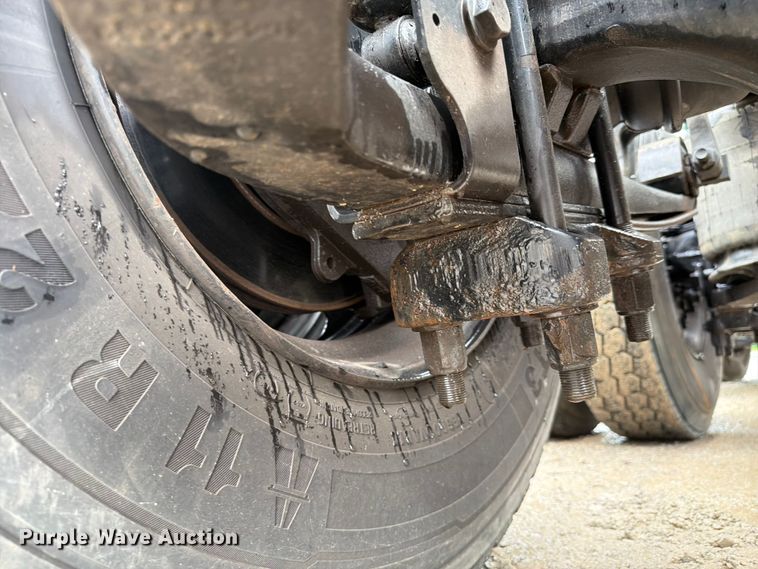 image for item FC3102 2020 International HV613 semi truck