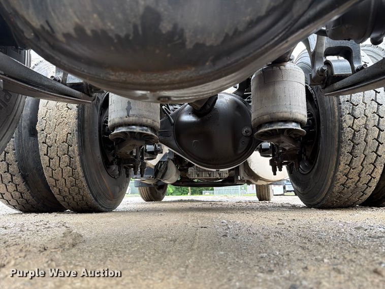 image for item FC3102 2020 International HV613 semi truck