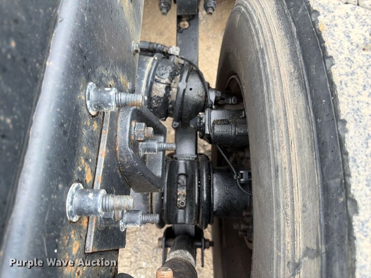 image for item FC3102 2020 International HV613 semi truck