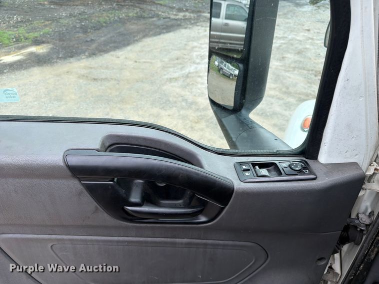 image for item FC3102 2020 International HV613 semi truck