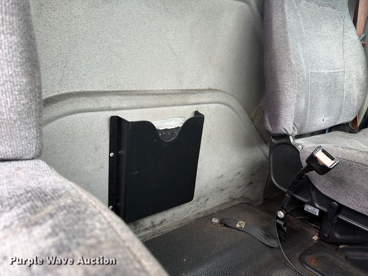 image for item FC3102 2020 International HV613 semi truck