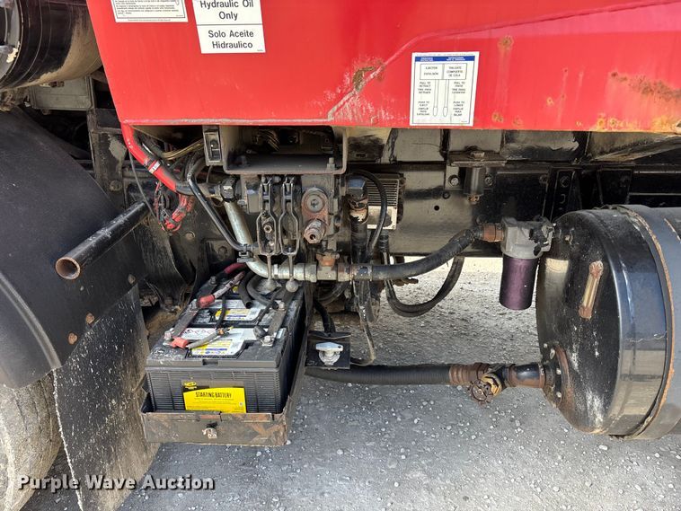 image for item FC4686 2007 Mack MR refuse truck