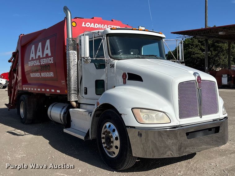 image for item FC4688 2014 Kenworth T370 refuse truck