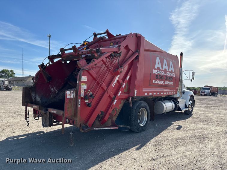 image for item FC4688 2014 Kenworth T370 refuse truck
