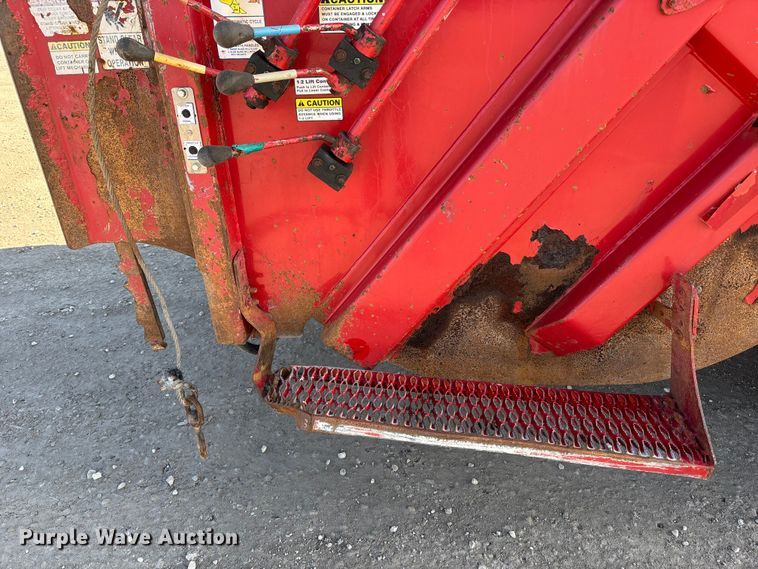 image for item FC4688 2014 Kenworth T370 refuse truck
