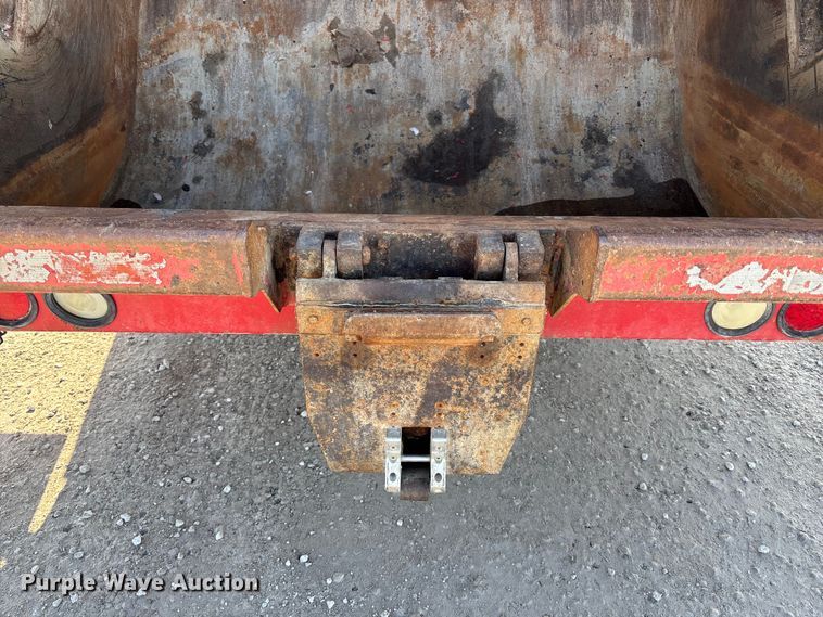 image for item FC4688 2014 Kenworth T370 refuse truck