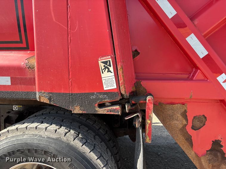 image for item FC4688 2014 Kenworth T370 refuse truck