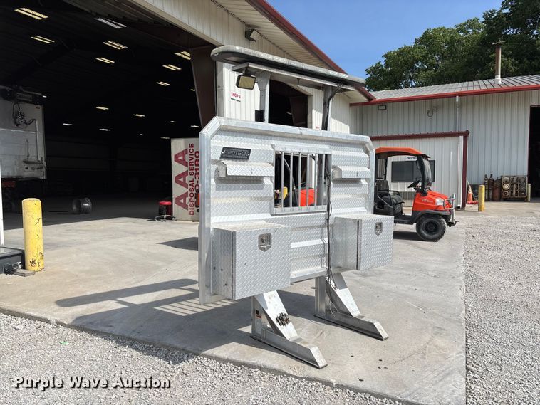 image for item FC4690 ProTech headache rack