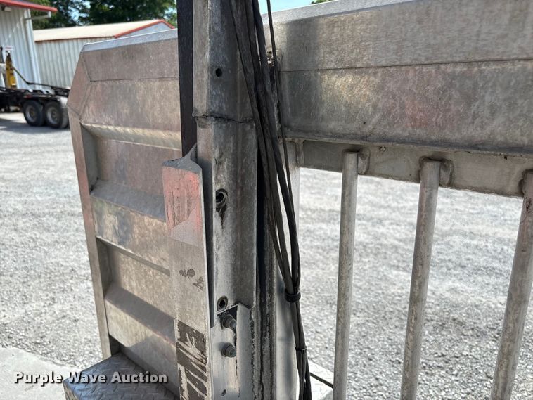 image for item FC4690 ProTech headache rack