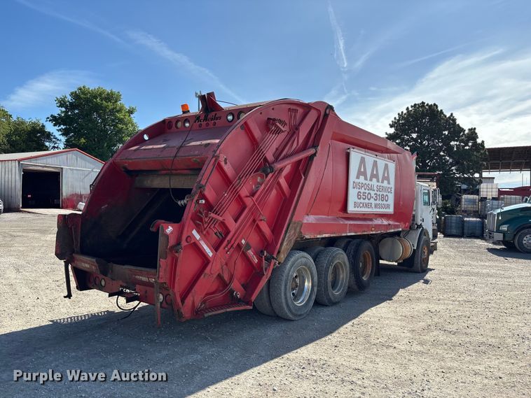 image for item FC4693 1994 Mack MR refuse truck