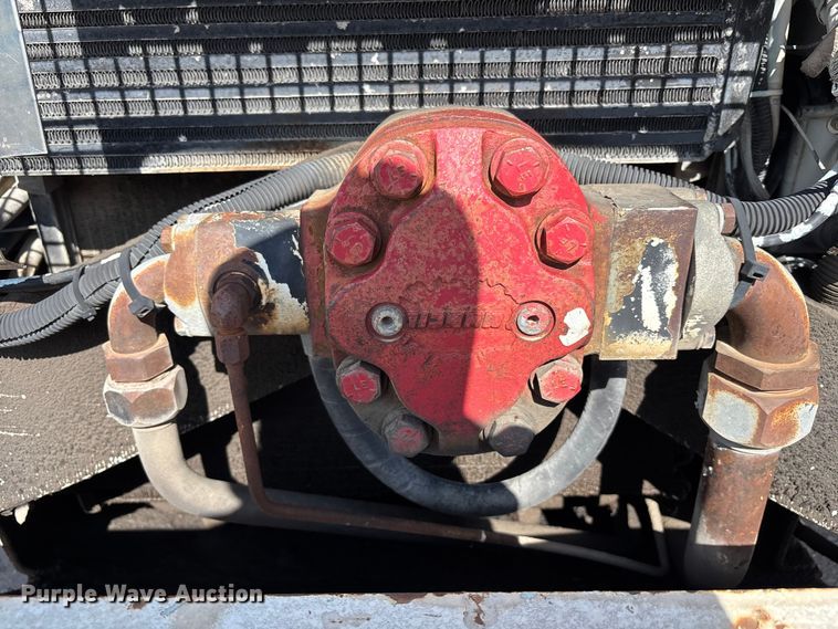 image for item FC4693 1994 Mack MR refuse truck