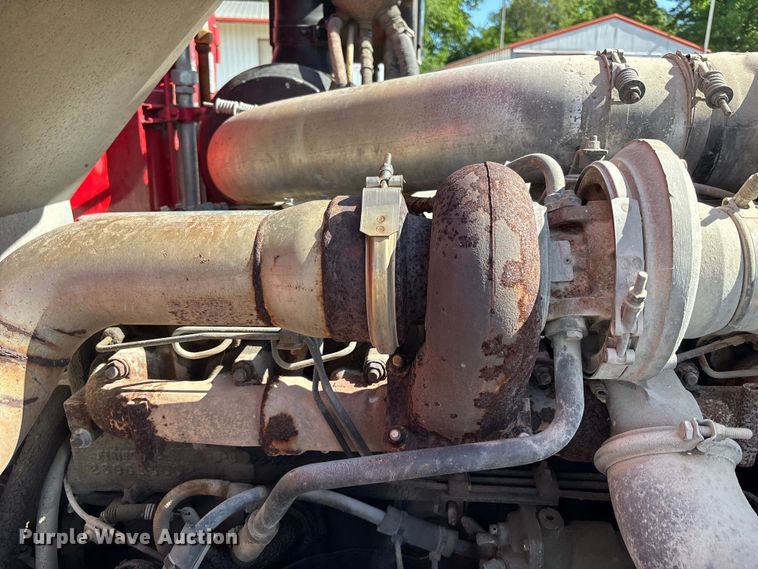 image for item FC4693 1994 Mack MR refuse truck
