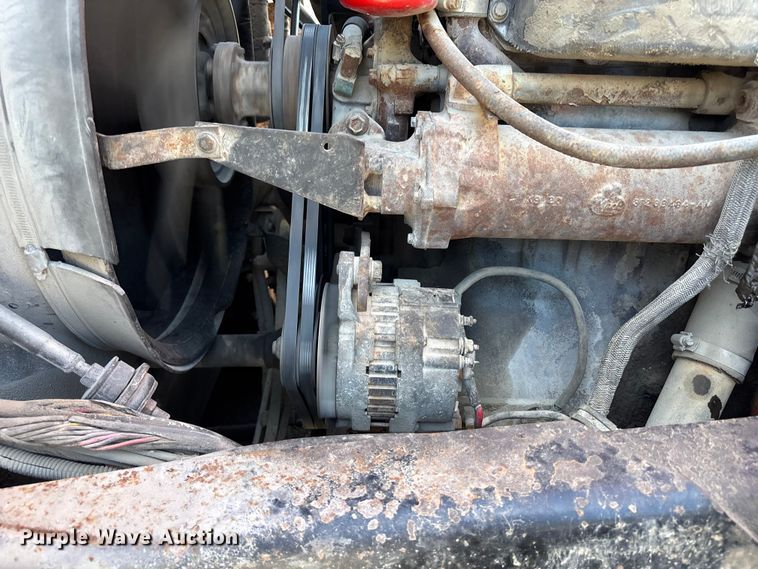 image for item FC4693 1994 Mack MR refuse truck