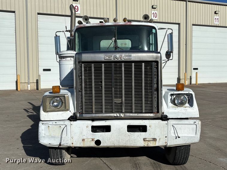 image for item FC5737 1987 GMC 9500 water truck