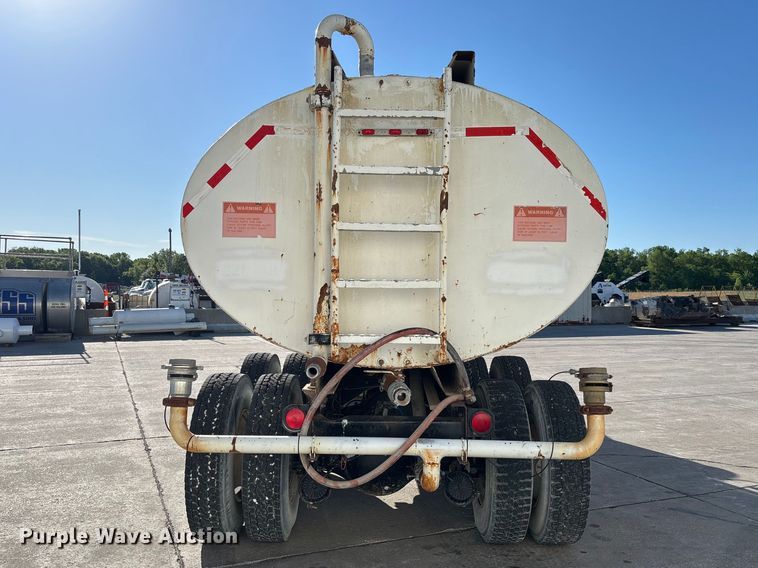 image for item FC5737 1987 GMC 9500 water truck