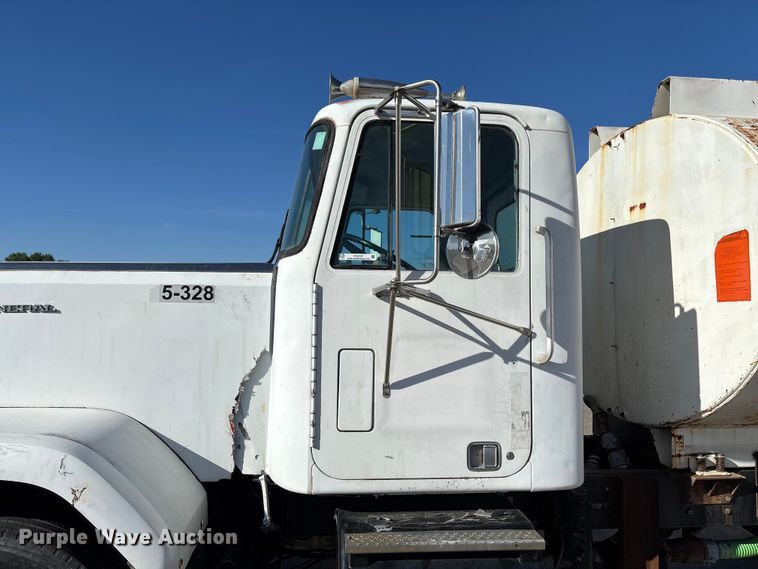 image for item FC5737 1987 GMC 9500 water truck