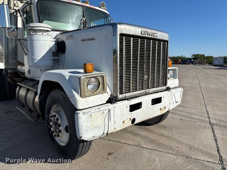image for item FC5737 1987 GMC 9500 water truck