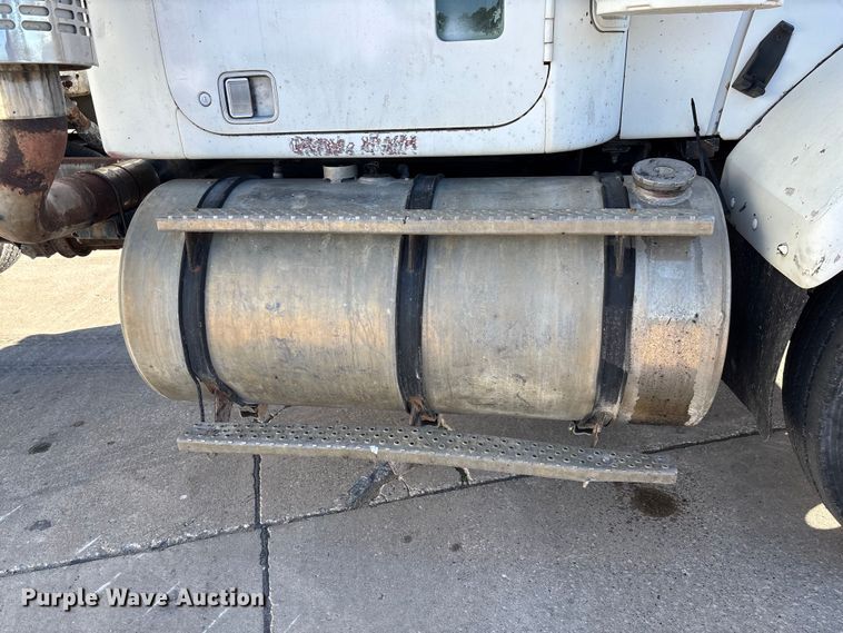 image for item FC5737 1987 GMC 9500 water truck