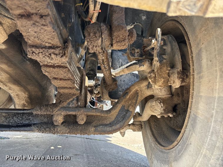 image for item FC5737 1987 GMC 9500 water truck