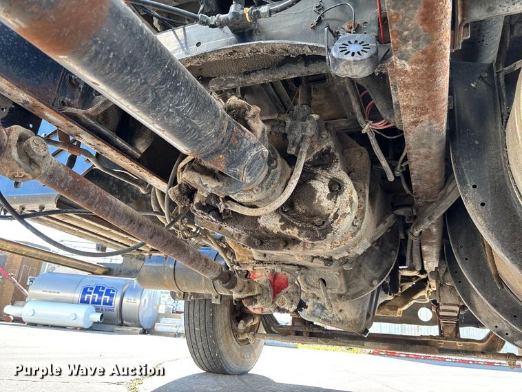 image for item FC5737 1987 GMC 9500 water truck