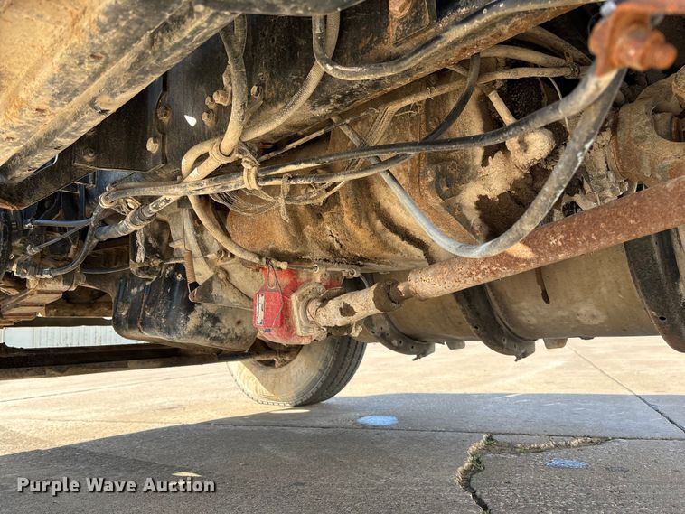 image for item FC5737 1987 GMC 9500 water truck