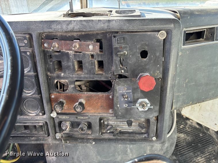 image for item FC5737 1987 GMC 9500 water truck