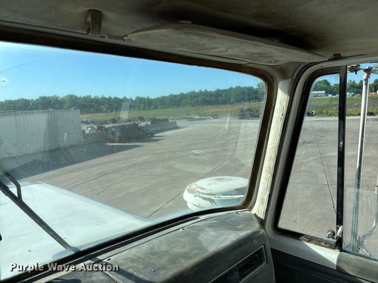 image for item FC5737 1987 GMC 9500 water truck