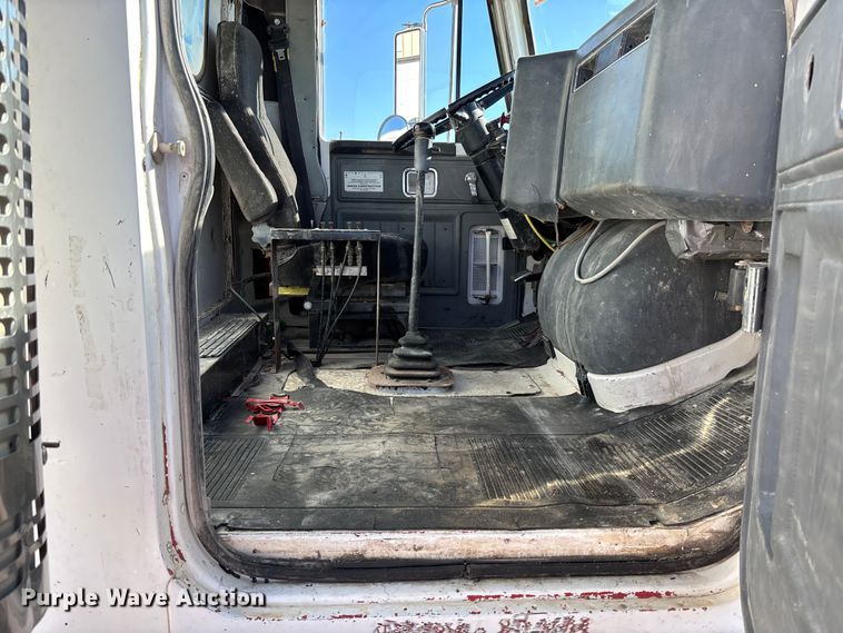 image for item FC5737 1987 GMC 9500 water truck